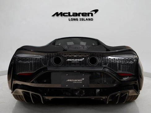 Used 2023 McLaren Artura image 5