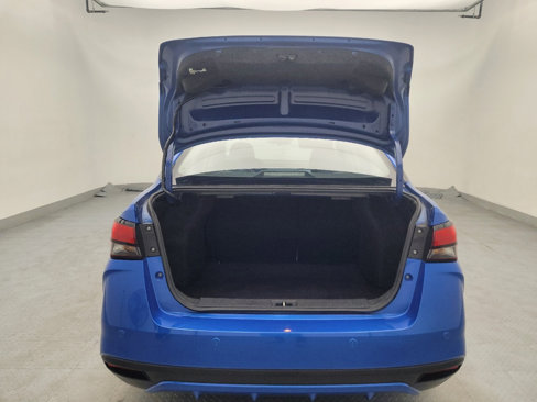 Used 2023 Nissan Versa SV image 29