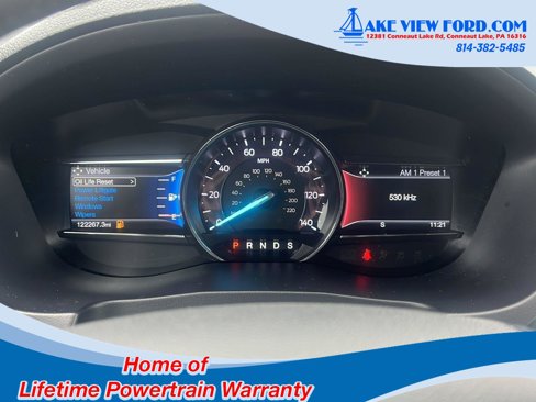 Used 2017 Ford Explorer Limited image 25