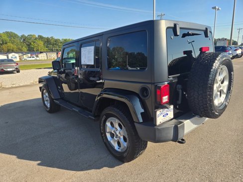 Used 2015 Jeep Wrangler Unlimited Sahara image 3