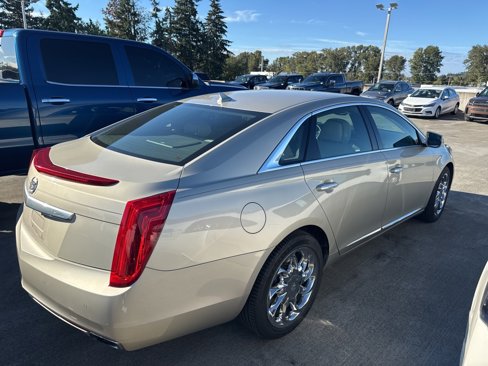 Used 2013 Cadillac XTS Luxury w/ Driver Awareness Package image 9