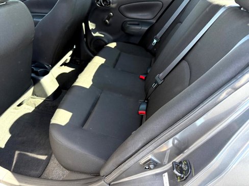 Used 2019 Nissan Versa S Plus image 9