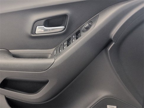 Used 2020 Chevrolet Trax Premier image 26