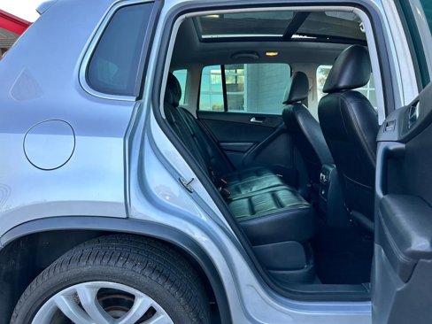 Used 2016 Volkswagen Tiguan SEL image 15
