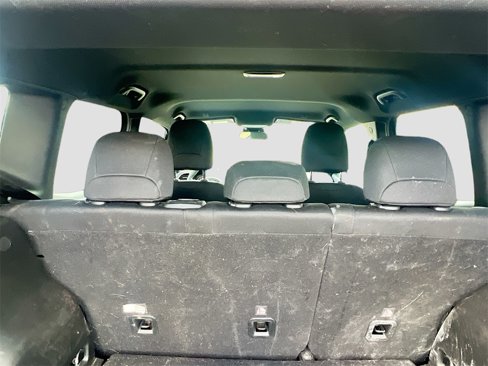 Used 2021 Jeep Renegade Latitude image 26