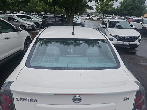 Used 2010 Nissan Sentra 2.0 SR image 10