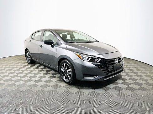 Used 2024 Nissan Versa S w/ S Plus Package image 1