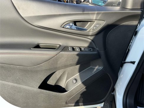 Certified 2022 Chevrolet Equinox RS image 18