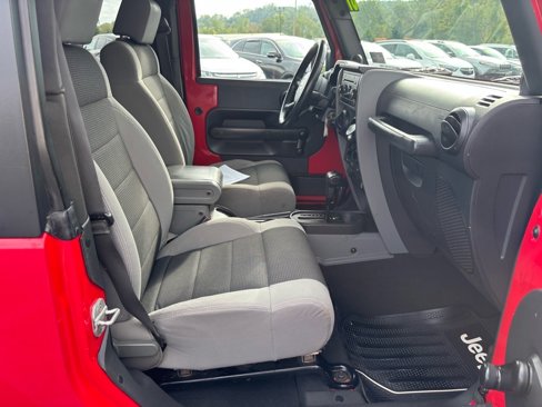 Used 2007 Jeep Wrangler X image 12