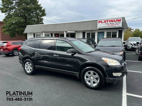 Used 2011 Chevrolet Traverse LT w/ Personal Connectivity Package image 2