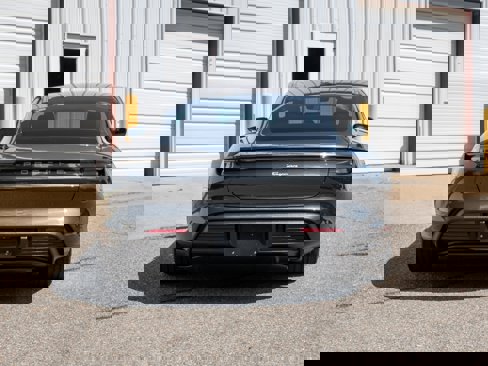 Certified 2022 Porsche Taycan image 6