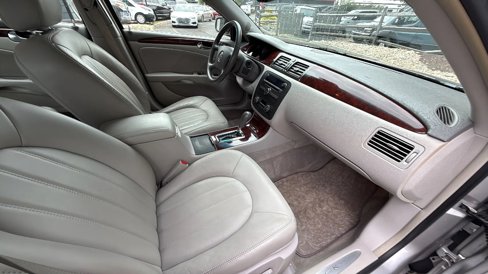 Used 2007 Buick Lucerne CXL w/ Luxury Package image 29