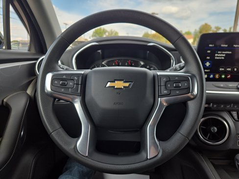 Used 2024 Chevrolet Blazer LT w/ Convenience Package image 17