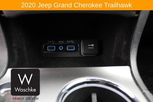 Used 2020 Jeep Grand Cherokee Trailhawk w/ Trailhawk Luxury Group image 28