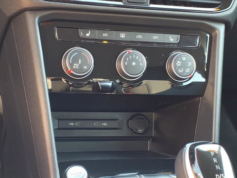 Certified 2024 Volkswagen Taos S image 18