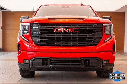 Used 2022 GMC Sierra 1500 Elevation image 2