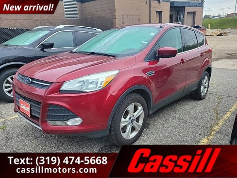 Used 2015 Ford Escape SE image 1