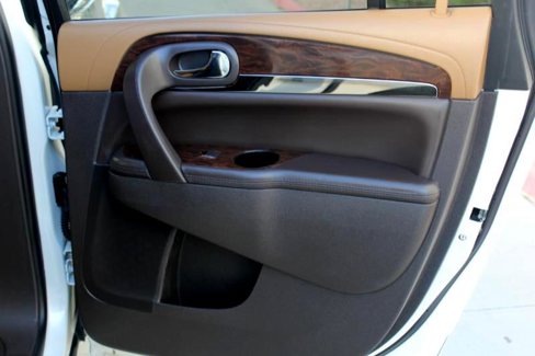 Used 2015 Buick Enclave Leather image 16