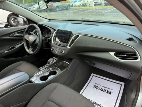 Used 2024 Chevrolet Malibu LT image 20