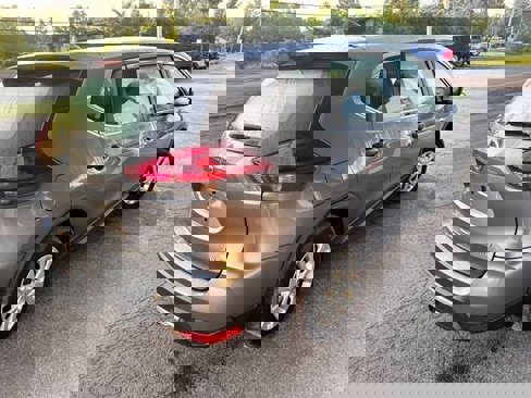 Used 2020 Nissan Rogue S image 5