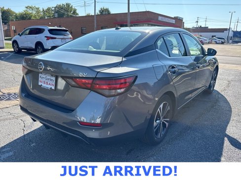 Used 2022 Nissan Sentra SV image 7