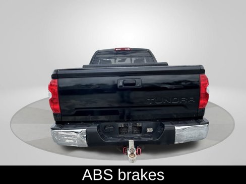 Used 2018 Toyota Tundra SR5 image 6