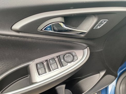 Used 2024 Chevrolet Malibu LT image 17