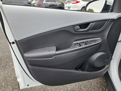 Used 2020 Hyundai Kona SEL Plus image 31