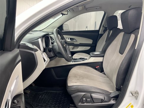 Used 2016 Chevrolet Equinox LS image 18