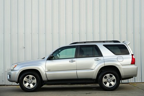 Used 2008 Toyota 4Runner SR5 image 7