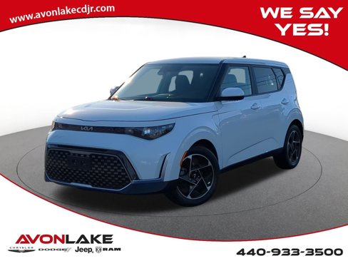 Used 2023 Kia Soul EX image 1
