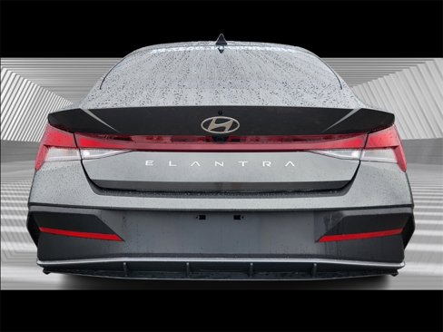 Certified 2024 Hyundai Elantra SEL image 5