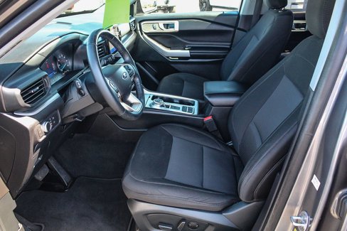 Used 2022 Ford Explorer XLT image 20