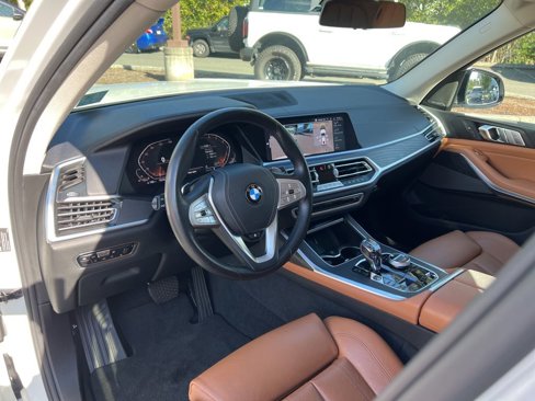 Used 2019 BMW X7 xDrive40i w/ Cold Weather Package image 14