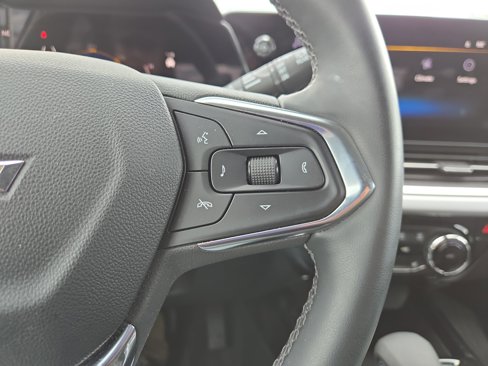 Used 2024 Chevrolet Trax LT w/ Driver Confidence Package image 19