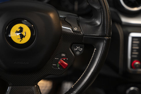 Used 2016 Ferrari California T image 31