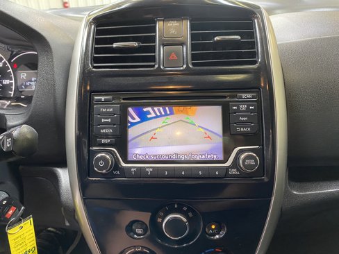 Used 2016 Nissan Versa Note SV image 38