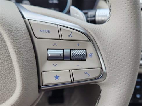 New 2026 Genesis G70 2.5T Prestige image 14