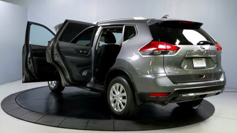 Used 2017 Nissan Rogue S w/ S Appearance Package image 13