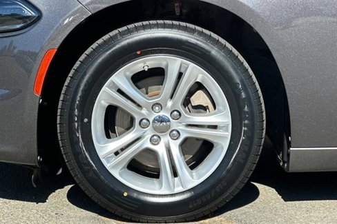 Used 2022 Dodge Charger SXT image 33