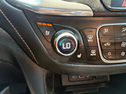 Used 2020 Chevrolet Equinox Premier image 15