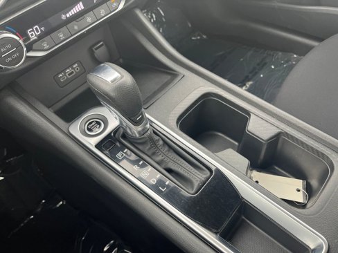 Used 2021 Nissan Sentra SV image 11