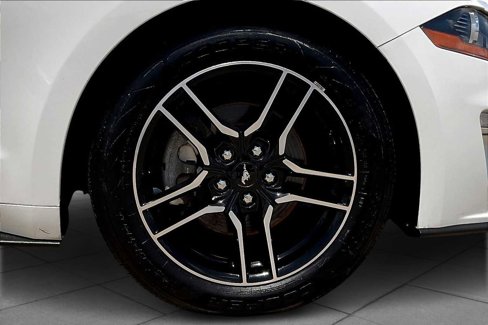Used 2019 Ford Mustang Premium image 10