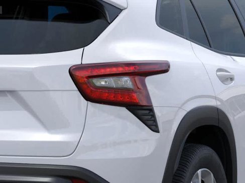 New 2025 Chevrolet Trax LS w/ LS Convenience Package image 11