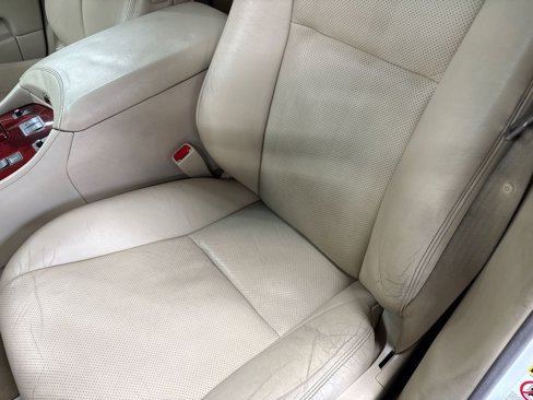 Used 2012 Lexus LS 460 AWD image 31