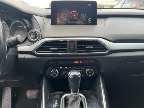 Used 2018 MAZDA CX-9 Touring image 14