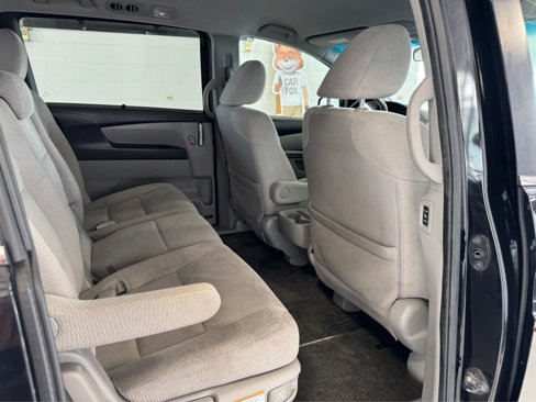 Used 2013 Honda Odyssey EX image 12