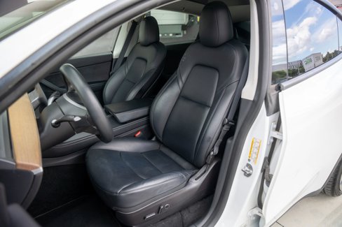 Used 2022 Tesla Model Y Performance image 8