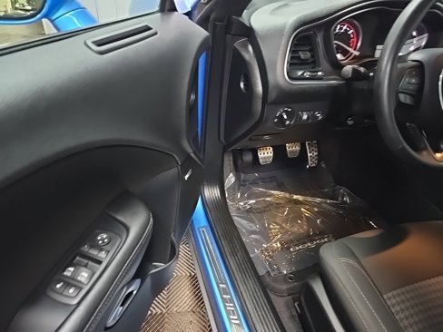 Used 2016 Dodge Challenger R/T w/ Sound Group image 25