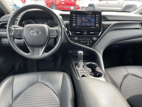 Used 2023 Toyota Camry SE image 15